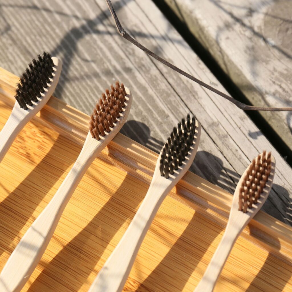 Cepillo Dental de Bambú Ecológico y Biodegradable